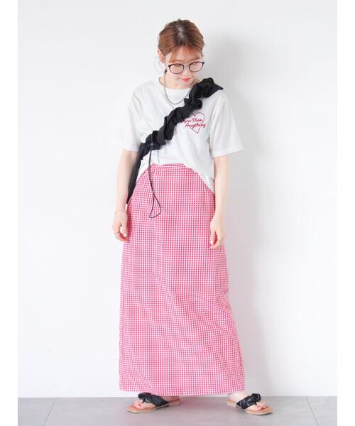 ehka sopo（エヘカソポ）の「ワンポイントハート刺繍Tシャツ（Tシャツ/カットソー・レディース・ブラック/イエロー/オフホワイト/ピンク・F）」の8枚目の写真