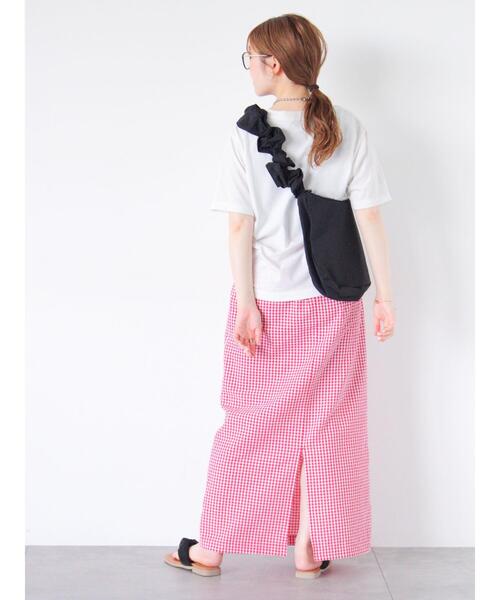 ehka sopo（エヘカソポ）の「ワンポイントハート刺繍Tシャツ（Tシャツ/カットソー・レディース・ブラック/イエロー/オフホワイト/ピンク・F）」の6枚目の写真