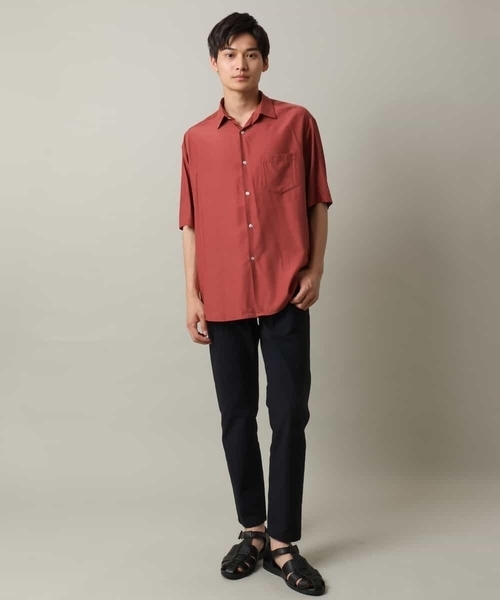 a.v.v（アーヴェヴェ）の「【接触冷感】とろみセミワイドシルエットシャツ（シャツ/ブラウス・メンズ・ネイビー/ピンク・46/48/50）」の3枚目の写真