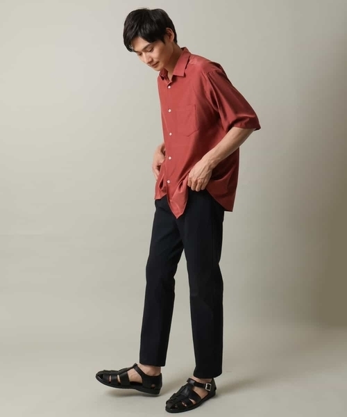 a.v.v（アーヴェヴェ）の「【接触冷感】とろみセミワイドシルエットシャツ（シャツ/ブラウス・メンズ・ネイビー/ピンク・46/48/50）」の5枚目の写真