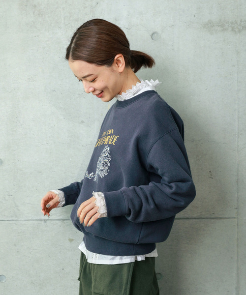 PAR ICI(パーリッシィ)の「PENGUIN NIGHT PARADE スウェット(スウェット・レディース・レッド/ホワイト/ネイビー・FREE)」の6枚目の写真