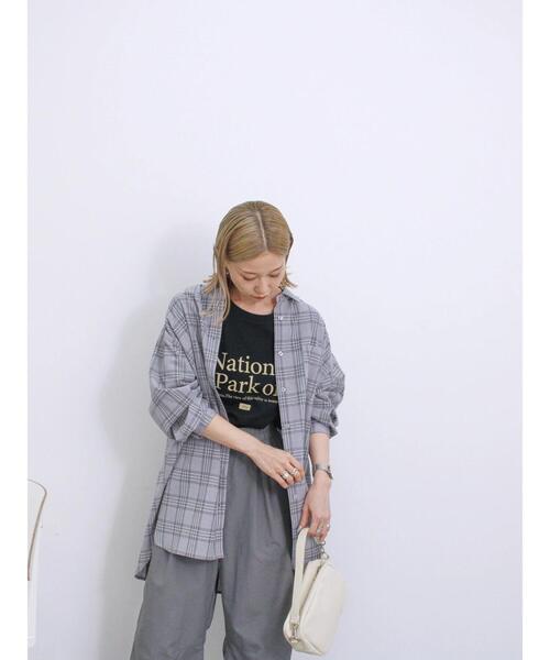 Samansa Mos2 blue（サマンサモスモスブルー）の「【抗菌防臭】ロゴTシャツ（Tシャツ/カットソー・レディース・ブラック/オフホワイト/チャコールグレー/グリーン/シルバーグレー・F）」の12枚目の写真