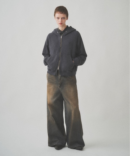 Juha（ユハ）の「FADE WASH CROP HOODIE（パーカー・メンズ・チャコールグレー/ブルー・4/3）」の10枚目の写真