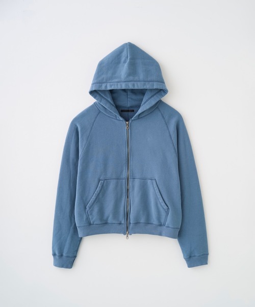 Juha（ユハ）の「FADE WASH CROP HOODIE（パーカー・メンズ・チャコールグレー/ブルー・4/3）」の4枚目の写真
