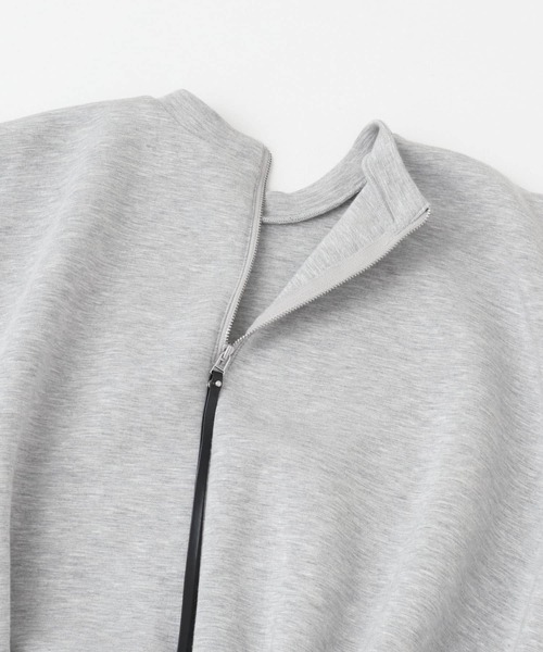 ELENDEEK（エレンディーク）の「ELENDEEK　TUCK HEM CROPPED CS（その他トップス・レディース・オフホワイト/グレー・FREE）」の7枚目の写真