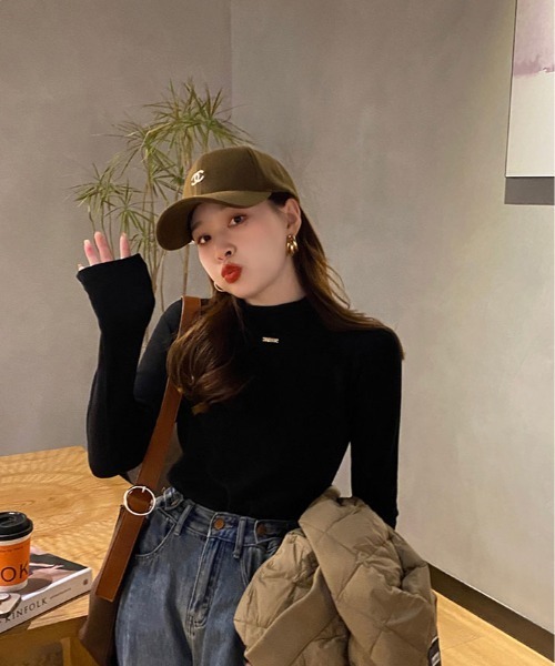 kirakiraShop(キラキラショップ)の「フリース モックネック ロング カットソー(ニット/セーター・レディース・ブラック/クリーム/オレンジ/ホワイト/ブラウン・FREE)」の15枚目の写真
