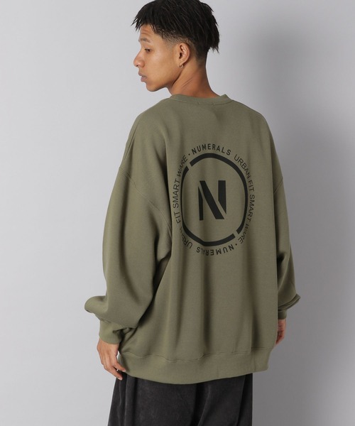 NUMERALS（ヌメラルズ）の「【NUMERALS】裏起毛プリントクルーネックプルオーバー（スウェット・メンズ・オフホワイト/ブラック/カーキ/オレンジ・MEDIUM/LARGE）」の16枚目の写真
