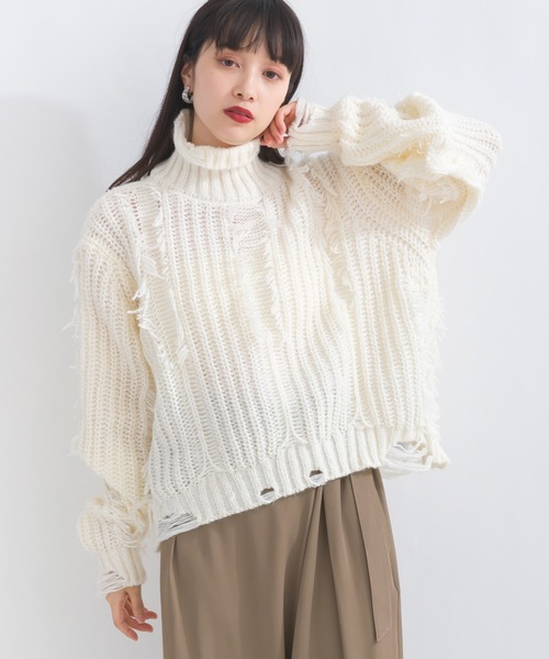 terrace(テラス)の「ダメージフリンジニットプルオーバー(ニット/セーター・レディース・ベージュ/オフホワイト/ブラック/サックスブルー・MEDIUM)」の22枚目の写真