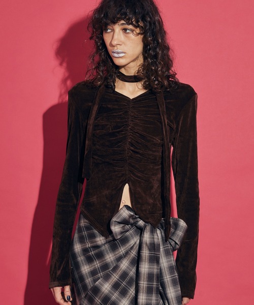 uyu.（ウユ）の「Choker Gathered Velour Tops / チョーカーギャザー