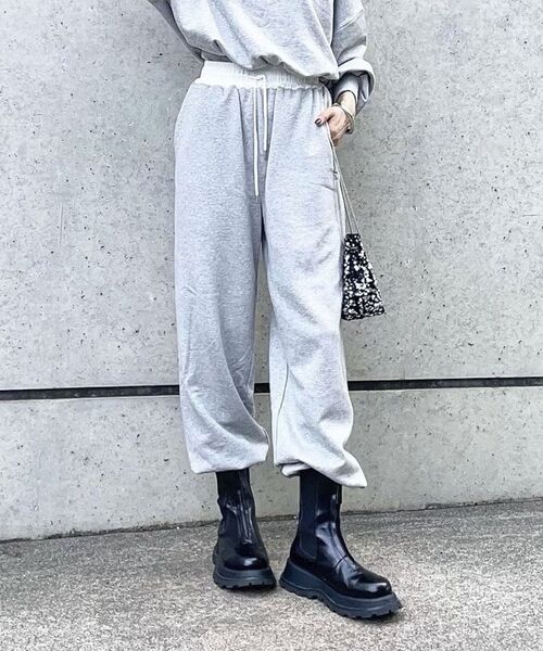 Green　Parks（グリーンパークス）の「ウエスト配色切替スウェットパンツ（スウェットパンツ・レディース・ブラック/グレー・FREE）」の2枚目の写真