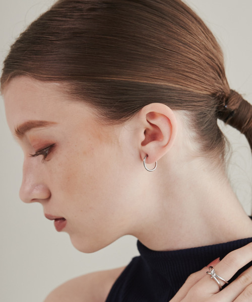ポメころび❤️ サージカルフープイヤリング セール】【 金属アレルギー対応 】 シンプルフープイヤリング
