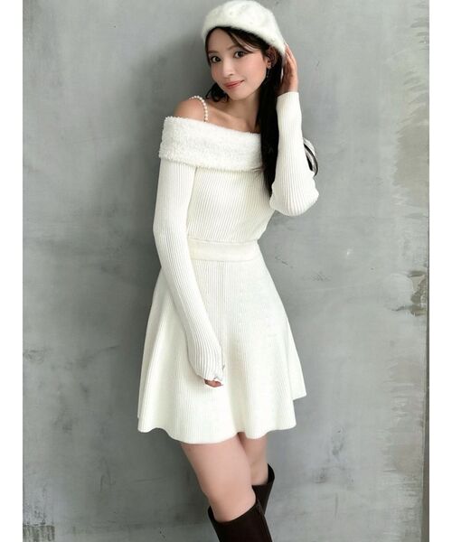 RESEXXY（リゼクシー）の「ストラップデザインミニニットワンピース（ワンピース・レディース・ブラック/チャコールグレー/ホワイト・FREE）」の15枚目の写真