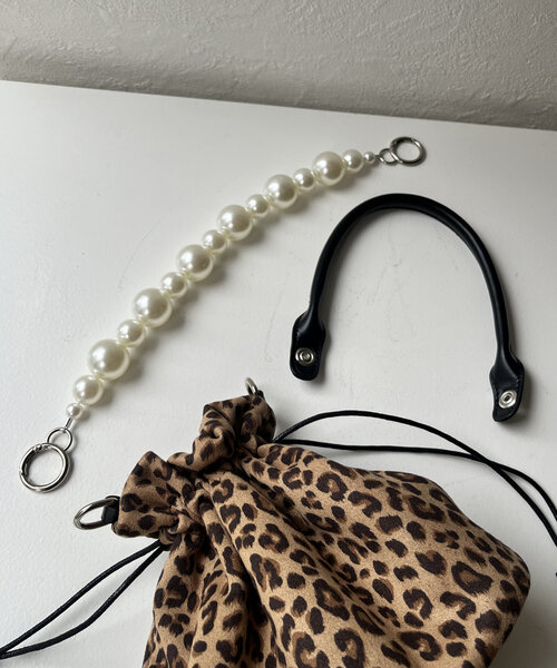 prose verse（プロズヴェール）の「パールハンドルレオパードショルダーバッグ（ショルダーバッグ・レディース・ブラウン・FREE）」の6枚目の写真