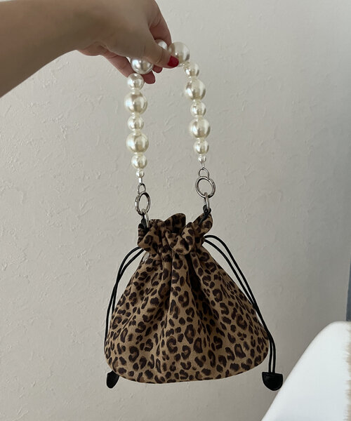 prose verse（プロズヴェール）の「パールハンドルレオパードショルダーバッグ（ショルダーバッグ・レディース・ブラウン・FREE）」の7枚目の写真