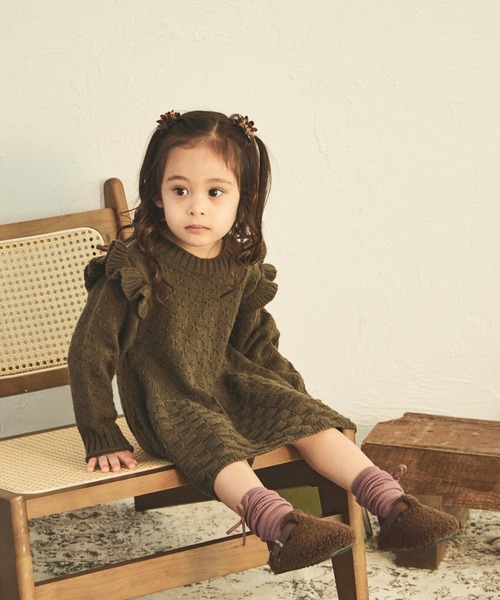 sea and shells by pairmanon(シーアンドシェルズバイペアマノン)の「【sea and shells by pairmanon】肩フリル 切り替え ニット ワンピース(その他ベビーウェア・キッズ・ベージュ/オレンジ/ブラウン・110/100/80/90)」の4枚目の写真