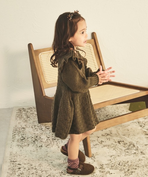 sea and shells by pairmanon(シーアンドシェルズバイペアマノン)の「【sea and shells by pairmanon】肩フリル 切り替え ニット ワンピース(その他ベビーウェア・キッズ・ベージュ/オレンジ/ブラウン・110/100/80/90)」の5枚目の写真