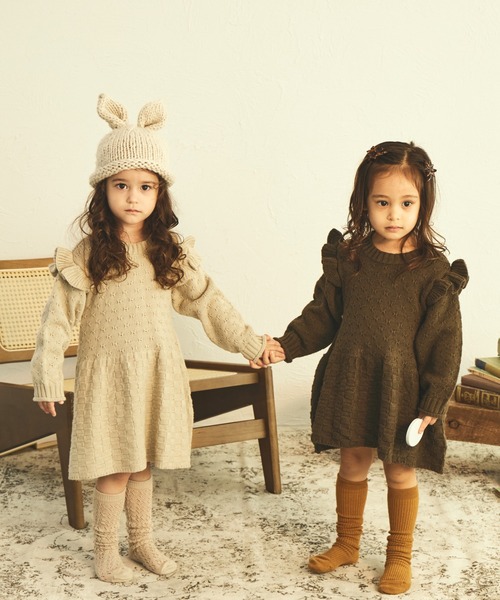 sea and shells by pairmanon(シーアンドシェルズバイペアマノン)の「【sea and shells by pairmanon】肩フリル 切り替え ニット ワンピース(その他ベビーウェア・キッズ・ベージュ/オレンジ/ブラウン・110/100/80/90)」の9枚目の写真