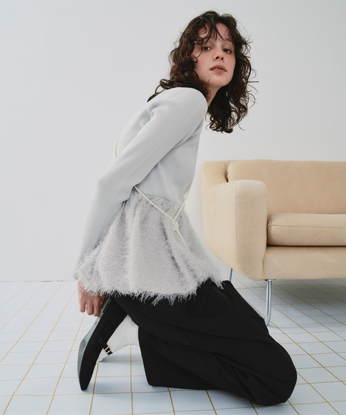 titivate（ティティベイト）の「ドッキングペプラムニットトップス（ニット/セーター・レディース・ブラック/ライトグレー/オレンジ・S/M/L）」の14枚目の写真