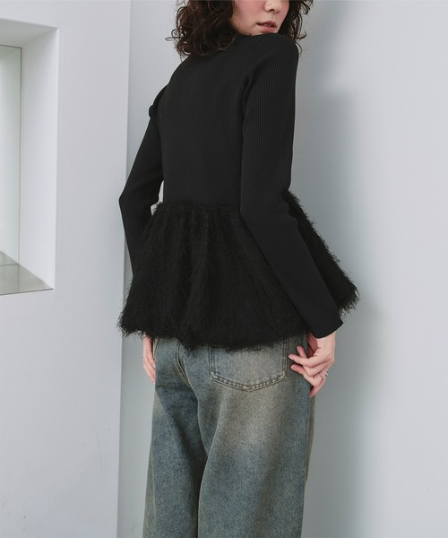 titivate（ティティベイト）の「ドッキングペプラムニットトップス（ニット/セーター・レディース・ブラック/ライトグレー/オレンジ・S/M/L）」の6枚目の写真