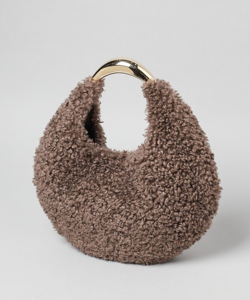 A part by（アパートバイ）の「【別注】LE VERNIS ボアバッグ（ハンドバッグ・レディース・ブラウン/アイボリー・FREE）」の5枚目の写真