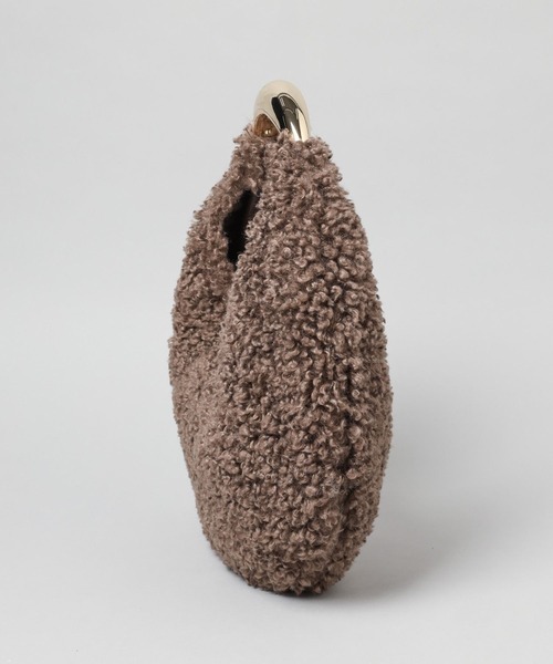 A part by（アパートバイ）の「【別注】LE VERNIS ボアバッグ（ハンドバッグ・レディース・ブラウン/アイボリー・FREE）」の6枚目の写真