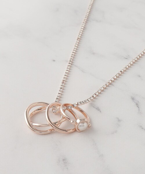 SHOO・LA・RUE（シューラルー）の「◆キラキラチェーン スリーリングネックレス（ネックレス・レディース・ピンクゴールド/ゴールド/シルバー・00）」の5枚目の写真