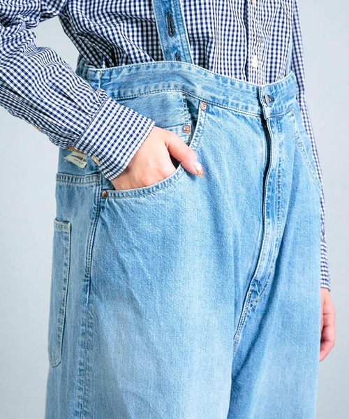 OMNIGOD（オムニゴッド）の「[OMNIGOD womens / オムニゴッド] 10ozデニム 5Pハンギングパンツ（サロペット/オーバーオール・レディース・ライトインディゴブルー・FREE）」の8枚目の写真