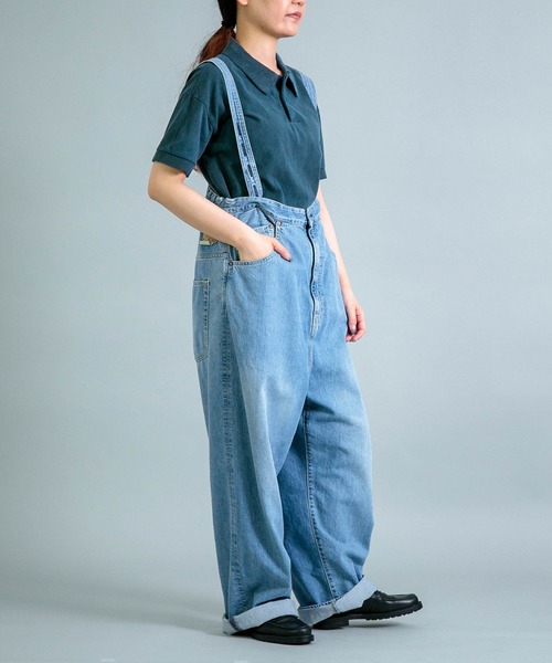 OMNIGOD（オムニゴッド）の「[OMNIGOD womens / オムニゴッド] 10ozデニム 5Pハンギングパンツ（サロペット/オーバーオール・レディース・ライトインディゴブルー・FREE）」の16枚目の写真