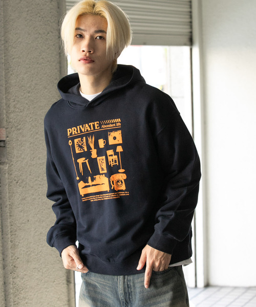SENSE OF PLACE by URBAN RESEARCH（センスオブプレイスバイアーバンリサーチ）の「Furniture Graphic hoodie（パーカー・メンズ・グレー/ネイビー/ブラック・MEDIUM/LARGE）」の15枚目の写真