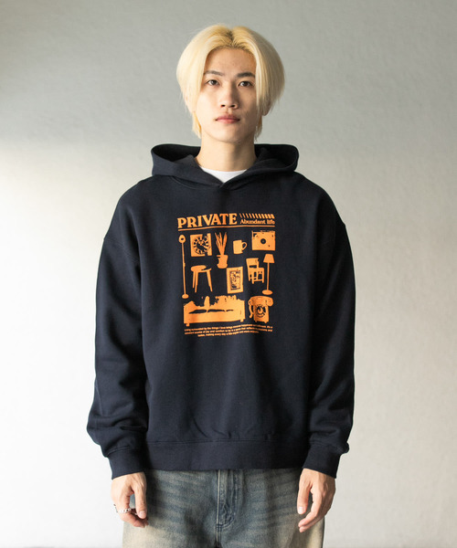 SENSE OF PLACE by URBAN RESEARCH（センスオブプレイスバイアーバンリサーチ）の「Furniture Graphic hoodie（パーカー・メンズ・グレー/ネイビー/ブラック・MEDIUM/LARGE）」の18枚目の写真