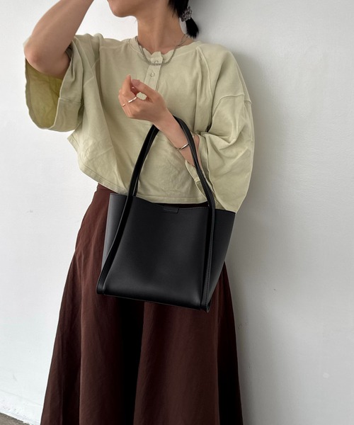EFOLE(エフォル)の「【ZOZO限定】Simple totebag/シンプル トート バッグ(トートバッグ・レディース・オフホワイト/ブラック/グレイッシュベージュ・FREE)」の20枚目の写真