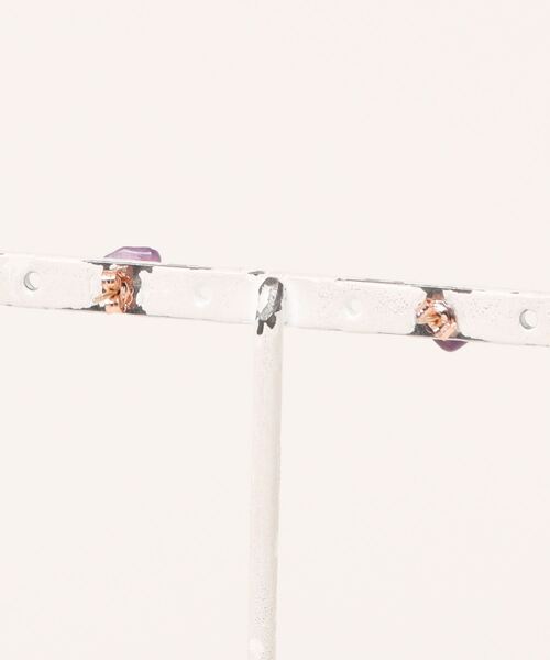 tone（トーン）の「【rurururu】天然石アメジストの原石ピアス＊14kgf（ピアス（両耳用）・レディース・パープル・FREE）」の2枚目の写真