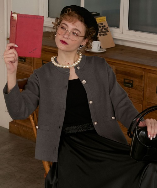 BONLECILL noir（ボンルシールノワール）の「【BONLECILL noir】パールボタンノーカラーニットジャケット／カーディガン（カーディガン/ボレロ・レディース・グレー/ネイビー/ブラック/アイボリー・FREE）」の5枚目の写真