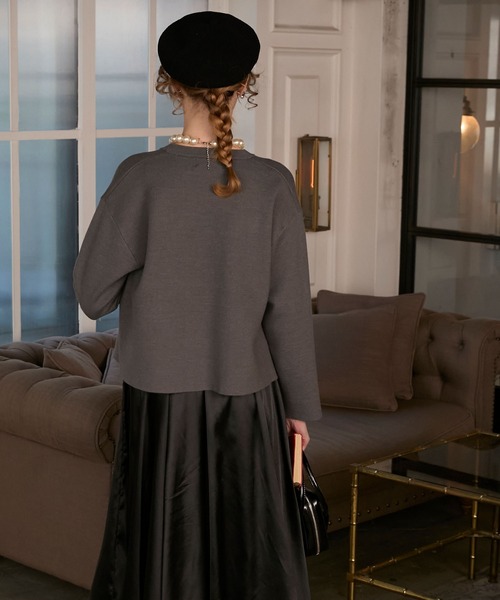 BONLECILL noir（ボンルシールノワール）の「【BONLECILL noir】パールボタンノーカラーニットジャケット／カーディガン（カーディガン/ボレロ・レディース・グレー/ネイビー/ブラック/アイボリー・FREE）」の15枚目の写真