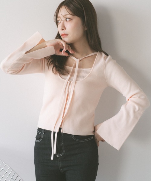 ECREL（エクレール）の「フロントホックレイヤードトップス（ニット/セーター・レディース・ベビーピンク/ライトブルー/ブラック・FREE）」の6枚目の写真