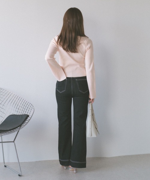 ECREL（エクレール）の「フロントホックレイヤードトップス（ニット/セーター・レディース・ベビーピンク/ライトブルー/ブラック・FREE）」の10枚目の写真