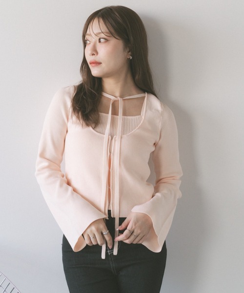 ECREL（エクレール）の「フロントホックレイヤードトップス（ニット/セーター・レディース・ベビーピンク/ライトブルー/ブラック・FREE）」の7枚目の写真