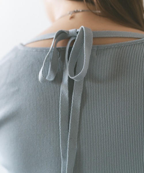 ECREL（エクレール）の「フロントホックレイヤードトップス（ニット/セーター・レディース・ベビーピンク/ライトブルー/ブラック・FREE）」の16枚目の写真