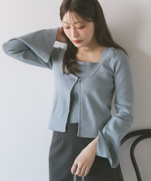 ECREL（エクレール）の「フロントホックレイヤードトップス（ニット/セーター・レディース・ベビーピンク/ライトブルー/ブラック・FREE）」の11枚目の写真