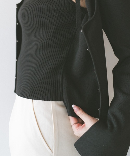 ECREL（エクレール）の「フロントホックレイヤードトップス（ニット/セーター・レディース・ベビーピンク/ライトブルー/ブラック・FREE）」の22枚目の写真