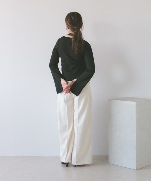 ECREL（エクレール）の「フロントホックレイヤードトップス（ニット/セーター・レディース・ベビーピンク/ライトブルー/ブラック・FREE）」の5枚目の写真