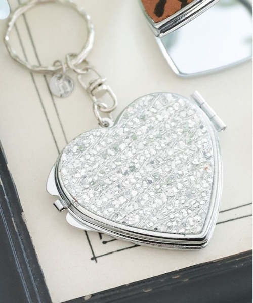 niko and...（ニコアンド）の「リバーシブルハートミラーチャーム（その他小物・レディース・レッド/グレー/イエロー・0）」の2枚目の写真