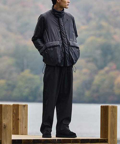 GOLDWIN（ゴールドウィン）の「Goldwin / ゴールドウィン：別注 Connector Insulated Jacket：ONLYARK-0-1066[PIE]（ダウンジャケット/コート・メンズ・ブラック/グレー系その他・3/2/4/1）」の8枚目の写真
