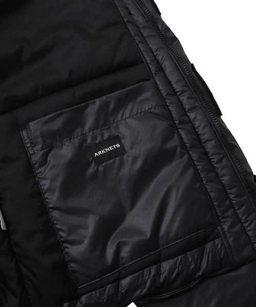 GOLDWIN（ゴールドウィン）の「Goldwin / ゴールドウィン：別注 Connector Insulated Jacket：ONLYARK-0-1066[PIE]（ダウンジャケット/コート・メンズ・ブラック/グレー系その他・3/2/4/1）」の17枚目の写真