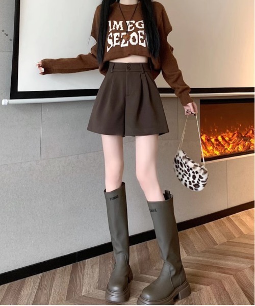 gossip!ロサンゼルス(ゴシップロサンゼルス)の「【サイズあり】フェミニンウールライクバックゴム 厚手タックシンプルカジュアルAラインショートパンツ(ベルト付)秋冬の定番アイテム)(その他パンツ・レディース・ブラック/ブラウン・M/S/L/XL)」の16枚目の写真