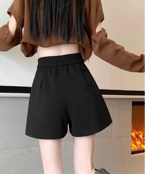 gossip!ロサンゼルス(ゴシップロサンゼルス)の「【サイズあり】フェミニンウールライクバックゴム 厚手タックシンプルカジュアルAラインショートパンツ(ベルト付)秋冬の定番アイテム)(その他パンツ・レディース・ブラック/ブラウン・M/S/L/XL)」の21枚目の写真