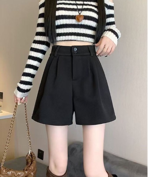 gossip!ロサンゼルス(ゴシップロサンゼルス)の「【サイズあり】フェミニンウールライクバックゴム 厚手タックシンプルカジュアルAラインショートパンツ(ベルト付)秋冬の定番アイテム)(その他パンツ・レディース・ブラック/ブラウン・M/S/L/XL)」の3枚目の写真