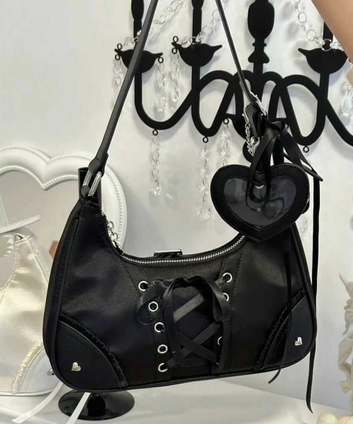 almo（アルモ）の「【LAMPOON】痛ハンドバッグ（ハンドバッグ・レディース・ブラック/シルバー・FREE）」の2枚目の写真