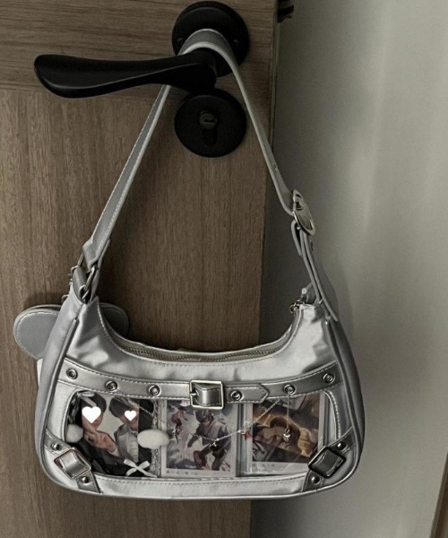 almo（アルモ）の「【LAMPOON】痛ハンドバッグ（ハンドバッグ・レディース・ブラック/シルバー・FREE）」の6枚目の写真