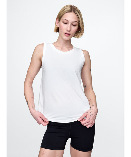 GAP(ギャップ)の「GapFit ブリーズ タンクトップ(タンクトップ・レディース・グレー/ブルー/ブラック/ホワイト/ネイビー・L/XXS/S/M/XS)」の2枚目の写真